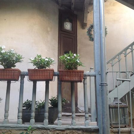 Les Chambres De L'Horloge 雷克图尔 外观 照片